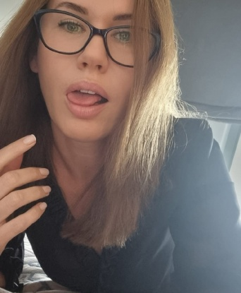 💋 Мои услуги подарят тебе нежность, страсть и безудержное наслаждение. 💥
Я открыта для экспериментов и готова реализовать все твои тайные фантазии. 😈 Знакомства со мной оставляют приятные воспоминания, с чего начнем нашу игру? 😉
Смотри мои свежие фото и отзывы на сайте, чтобы понять, что я настоящая и оправдываю все ожидания! 📸
Завлекательная, опытная, безопасная и всегда на высоте! ✨ Я ухожена, интеллектуальна и готова подарить тебе незабываемые моменты релаксации и удовольствия. 🌹
Мой опыт и страсть 🔥 делают меня идеальной выборо для нашей встречи. Тебе останется только согласиться и записаться ко мне. 😉 Жду с нетерпением твоего звонка, чтобы ощущать тебя в себе! 📞🔞 Светик